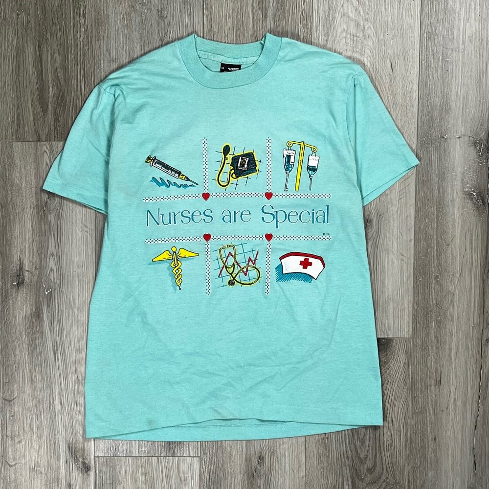 Nurses Are Special Vintage Screen Stars Best Green Large T-Shirt